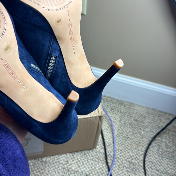 • Vince Camuto • Elvin Platform Bootie Ankle Boot • Inkwell • Size 9 • 😍 - Picture 17 of 17